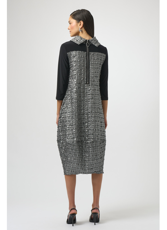 Joseph Ribkoff 254057 sukienka czarno-grafitowa z półgolfem