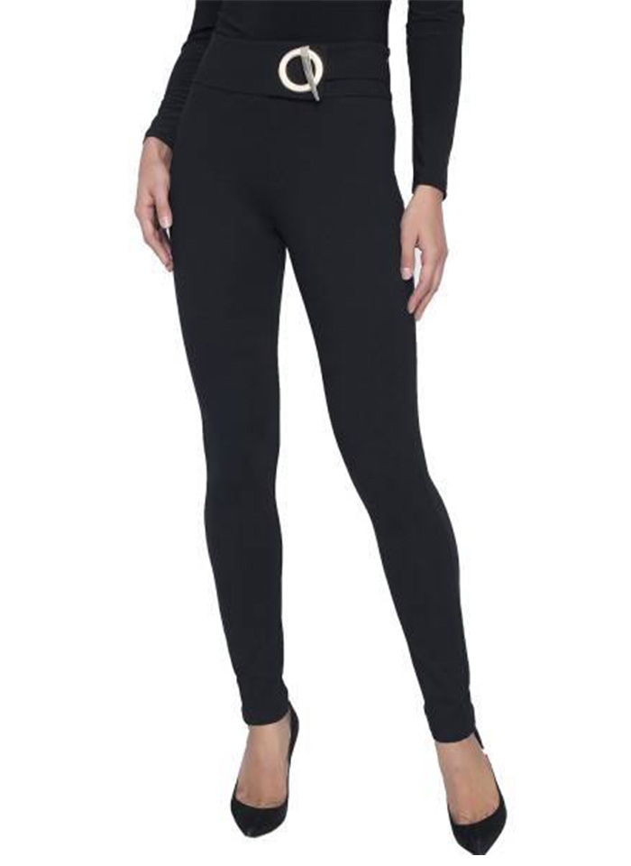 Frank Lyman, Czarne spodnie ze złotą klamrą.