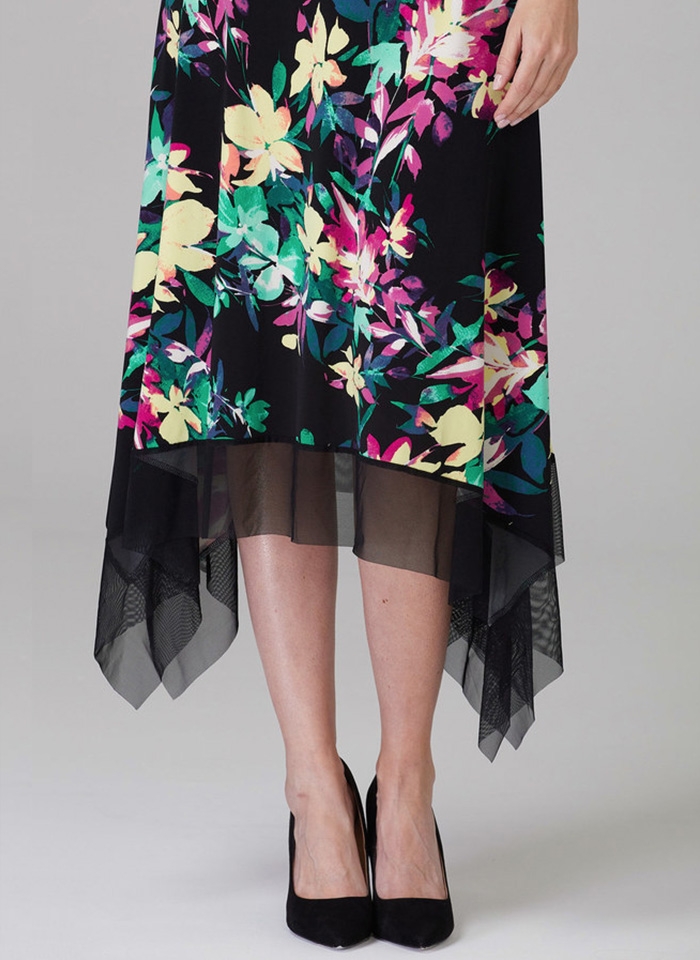 Joseph Ribkoff, Sukienka midi z kwiecistym dołem.