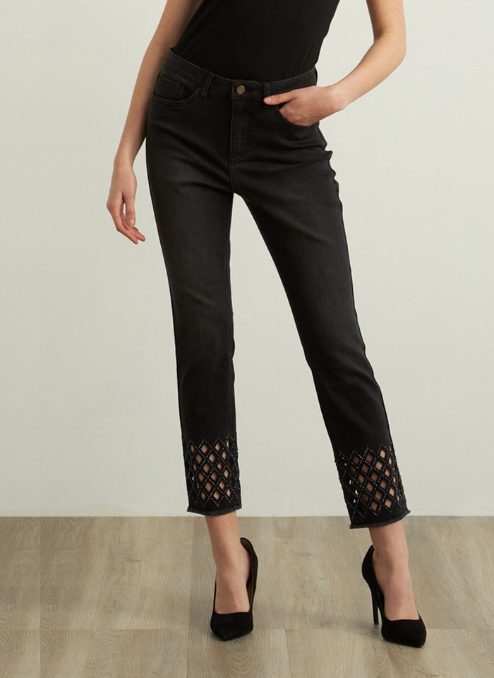 Joseph Ribkoff, Dżinsowe spodnie z ażurowym wykończeniem nogawki.