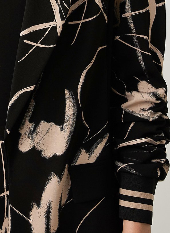 Joseph Ribkoff. Czarny żakiet w  beżowy wzór.