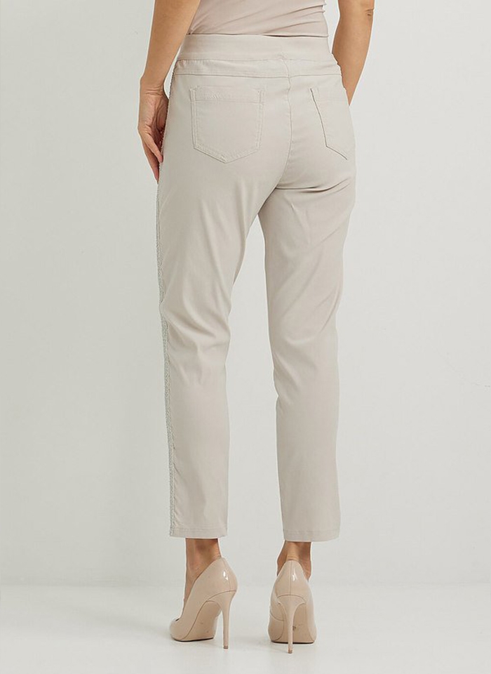 Joseph Ribkoff . Beżowe spodnie w casualowym stylu