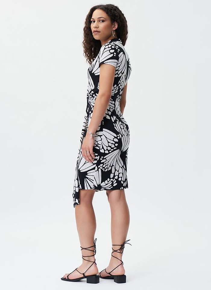 Joseph Ribkoff 213377 Kopertowa sukienka z motywem motyla.