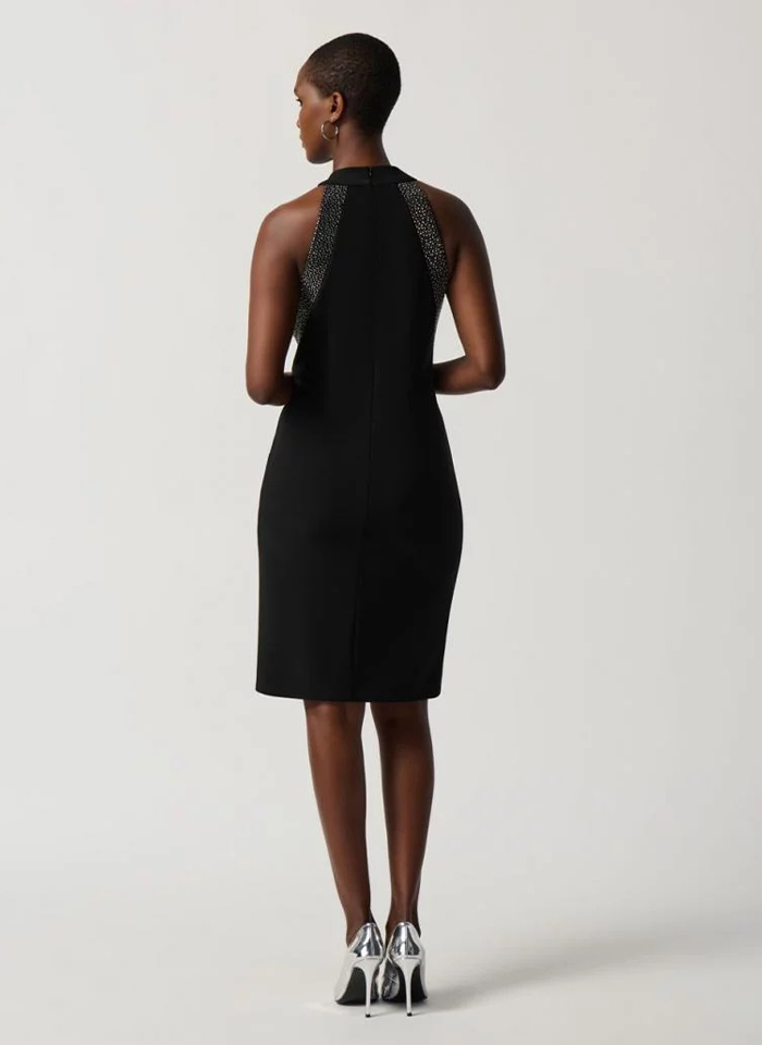 Joseph Ribkoff. Czarna sukienka z dekoltem halter.