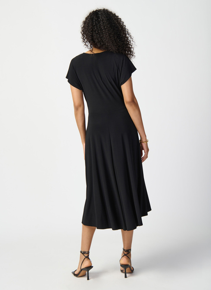 Joseph Ribkoff. Czarna sukienka z dekoltem typu woda 2 kolory