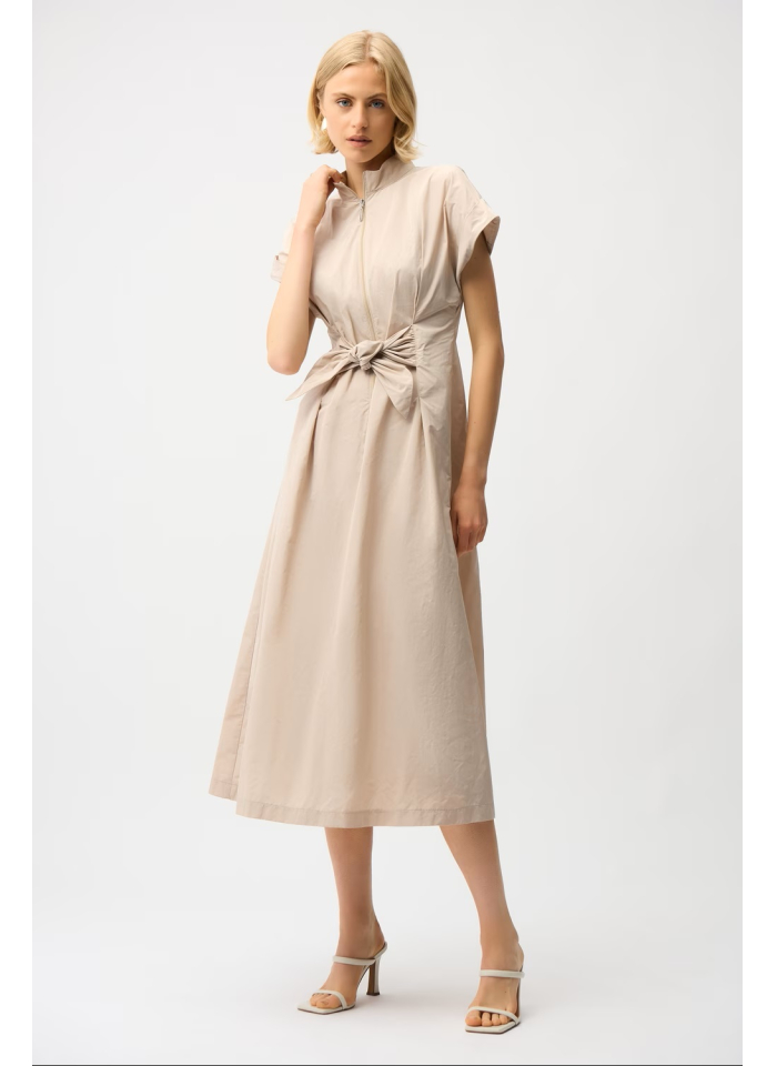 Joseph Ribkoff 261177 Beżowa sukienka z wiązaniem w talii.