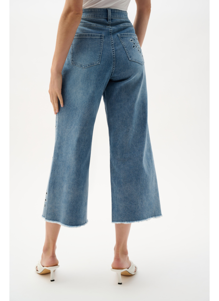 Joseph Ribkoff 262915 jeasowe kuloty subtelnie zdobione haftem i dżetami