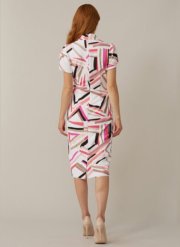 Joseph Ribkoff. Biała sukienka w kolorowy wzór.