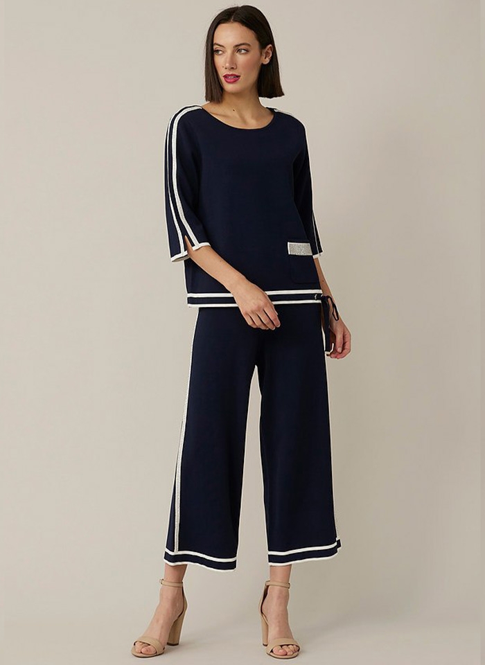 Joseph Ribkoff, Dzianinowa bluzą w granatowym kolorze.