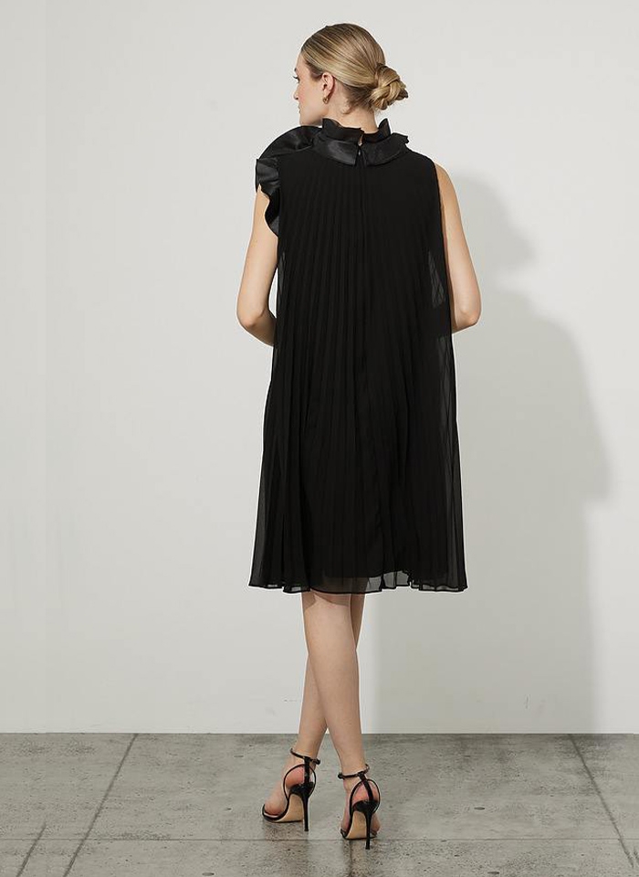 Joseph Ribkoff 223728 Elegancka sukienka w plisy czarny i granat