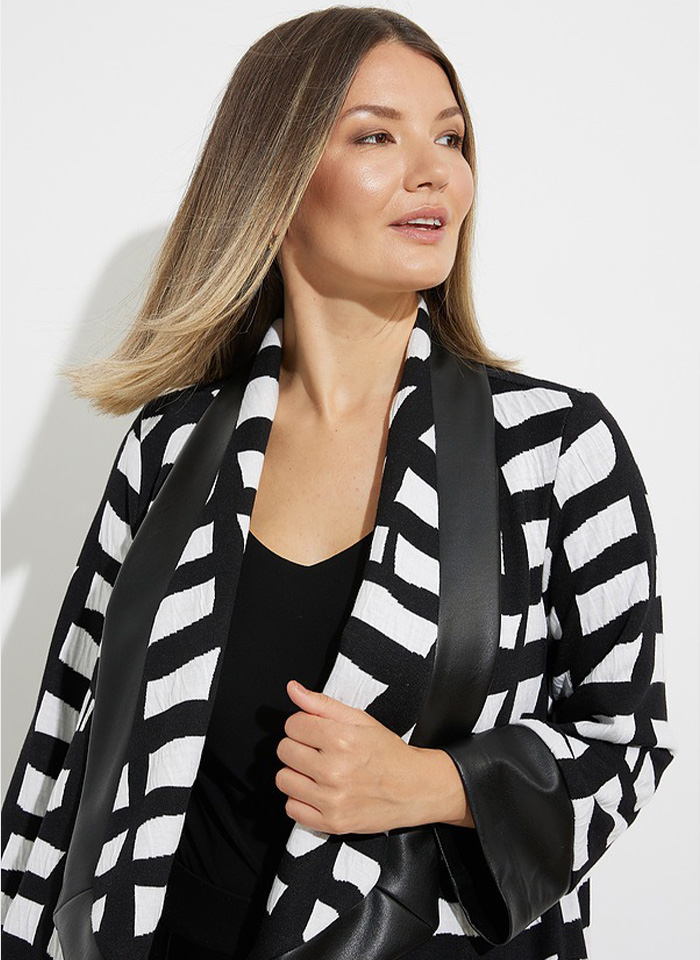 Joseph Ribkoff. Czarny kardigan w biały, geometryczny wzór.
