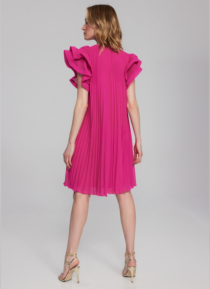 Joseph Ribkoff, Plisowana różowa sukienka.